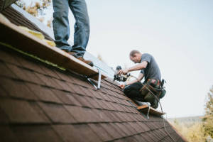 Local Roofers in Innis, LA